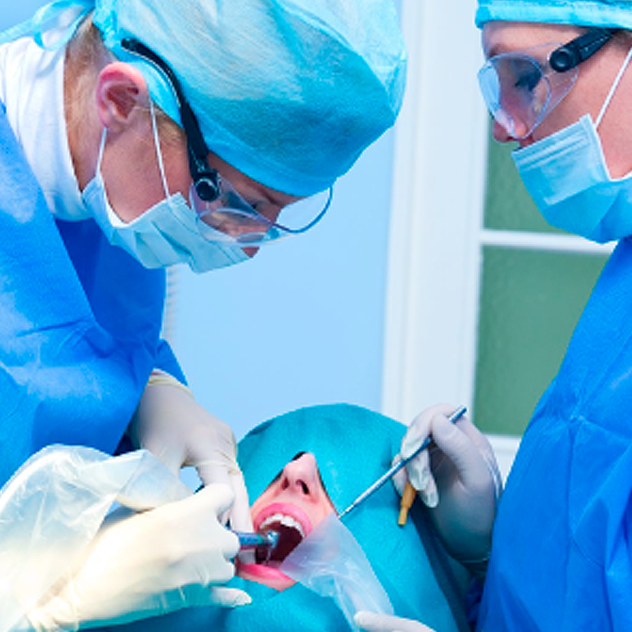 Cirugía oral y maxilofacial